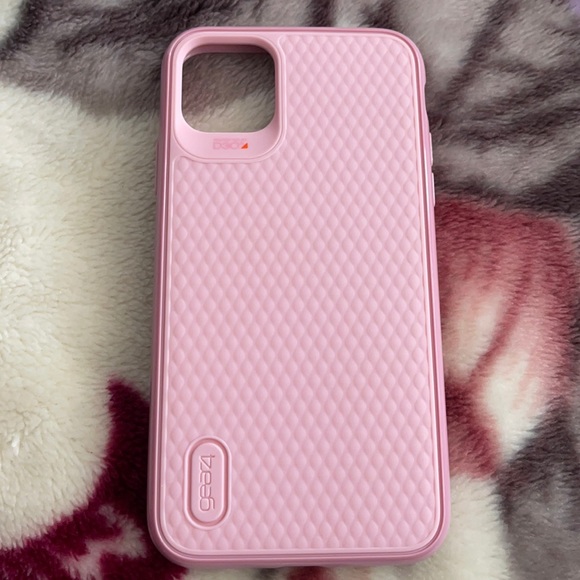 GEAR4 iPhone 11 Pro Max case! - Picture 1 of 2